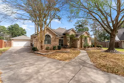 1302 Pine Trail, Tomball, TX 77375 - Photo 2