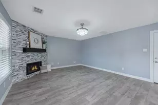 16918 Lighthouse View Dr, Friendswood, TX 77546 - Photo 12