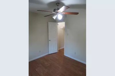 109 Laurie Lane, Willis, TX 77378 - Photo 14
