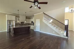 14 Jonquil Pl, Tomball, TX 77375 - Photo 2