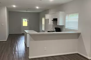 7703 St Louis St, Houston, TX 77028 - Photo 4
