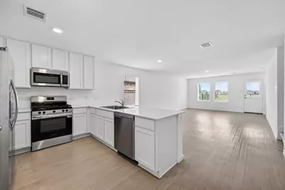 27703 Seascape Village Drive, Katy, TX 77493 - Photo 8