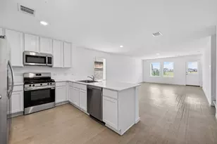 27703 Seascape Vlg Dr, Katy, TX 77493 - Photo 8