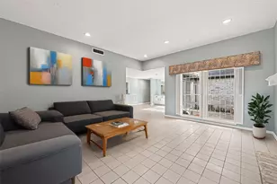 16 Tiffany Square, Sugar Land, TX 77478 - Photo 10