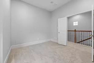 931 W 23rd St, Houston, TX 77008 - Photo 36