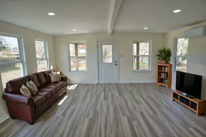 133 County Road 296, Sargent, TX 77414 - Photo 4