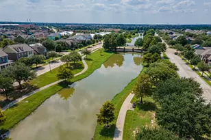 16831 Amelia Island Dr, Cypress, TX 77433 - Photo 36