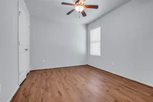 968 Oak Lynn Dr, Conroe, TX 77378 - Photo 16