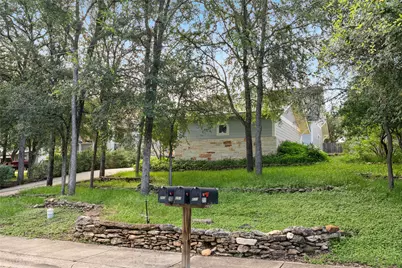 207 Yale Street, San Marcos, TX 78666 - Photo 4