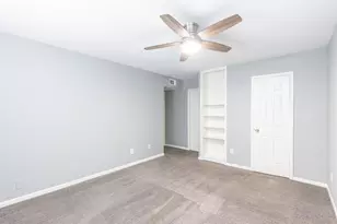 14600 Fonmeadow Dr, Houston, TX 77035 - Photo 28