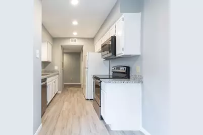 14600 Fonmeadow Drive #607, Houston, TX 77035 - Photo 16