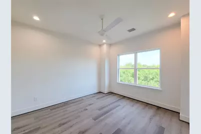 7705 Earl Rudder Way, Houston, TX 77055 - Photo 24