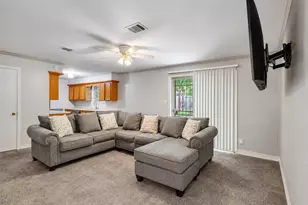 4123 Friar Point Rd, Houston, TX 77047 - Photo 8