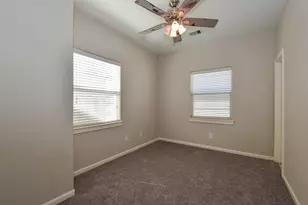1141 W 24th St, Houston, TX 77008 - Photo 16