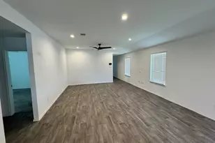 24014 Breckenridge Hts Ln, Spring, TX 77373 - Photo 2