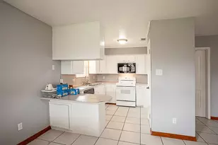 2209 Patricia Ln, Port Neches, TX 77651 - Photo 16