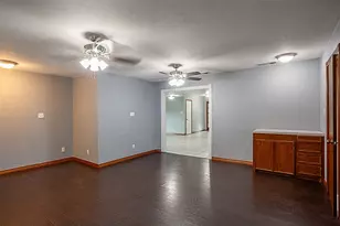 2209 Patricia Ln, Port Neches, TX 77651 - Photo 4