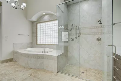 5346 Val Verde Street, Houston, TX 77056 - Photo 32