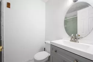 8611 Amblewood Dr, Houston, TX 77099 - Photo 24