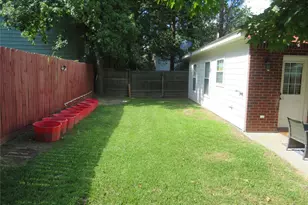 422 E Hunting Tower Run, Conroe, TX 77316 - Photo 20