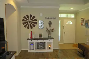 422 E Hunting Tower Run, Conroe, TX 77316 - Photo 6