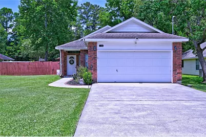 422 E Hunting Tower Run, Conroe, TX 77316 - Photo 4