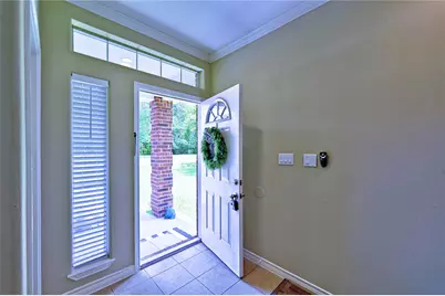 422 E Hunting Tower Run, Conroe, TX 77316 - Photo 36
