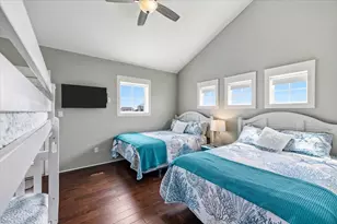 839 Eastview, Crystal Beach, TX 77650 - Photo 32