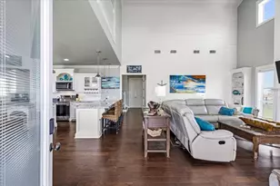 839 Eastview, Crystal Beach, TX 77650 - Photo 6