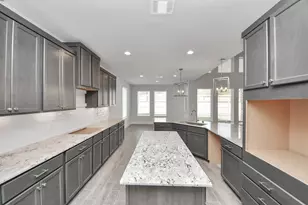 2117 Corn Thistle Wy, Magnolia, TX 77355 - Photo 6