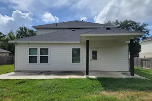 2347 Ridgewood Dr, West Columbia, TX 77486 - Photo 18