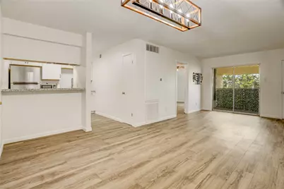 3131 Cummins Street #14, Houston, TX 77027 - Photo 2