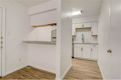 3131 Cummins Street #14, Houston, TX 77027 - Photo 4