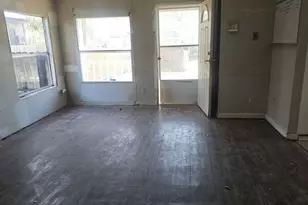 12011 Greencanyon Dr, Houston, TX 77044 - Photo 2