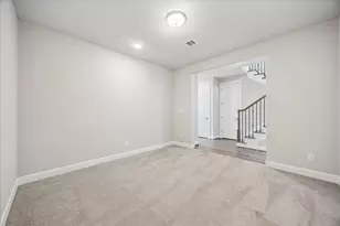 3606 Somerset York Ln, Houston, TX 77055 - Photo 20