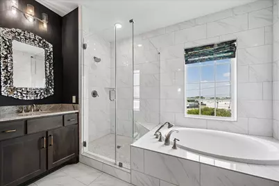3606 Somerset York Lane, Houston, TX 77055 - Photo 4