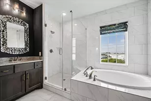 3606 Somerset York Ln, Houston, TX 77055 - Photo 4