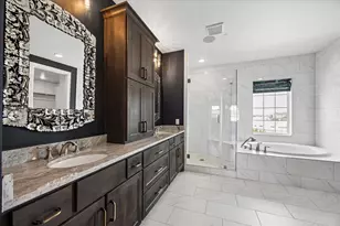 3606 Somerset York Ln, Houston, TX 77055 - Photo 2
