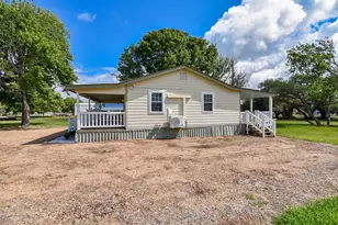 1678 Bayview Dr, Palacios, TX 77465 - Photo 40