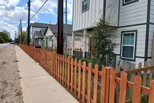 6418 Calhoun Rd, Houston, TX 77021 - Photo 2