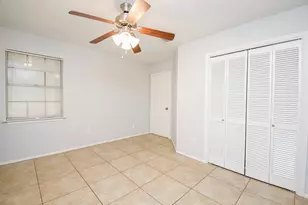 16806 Red Gully Dr, Sugar Land, TX 77498 - Photo 30