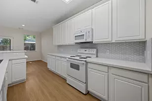 17602 Bering Bridge Ln, Humble, TX 77346 - Photo 10