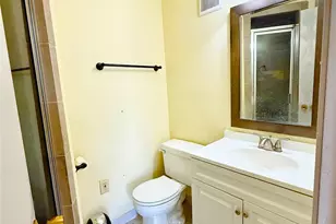 8360 Jorine Dr, Houston, TX 77036 - Photo 6