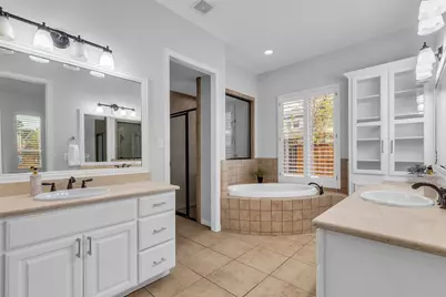 174 N Almondell Way, The Woodlands, TX 77354 - Photo 20