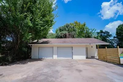 2145 16th Street, Hempstead, TX 77445 - Photo 32
