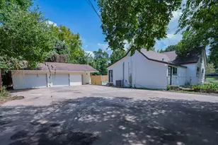 2145 16th St, Hempstead, TX 77445 - Photo 36