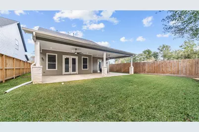 517 Moore Street, Tomball, TX 77375 - Photo 34