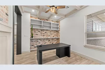 517 Moore Street, Tomball, TX 77375 - Photo 4