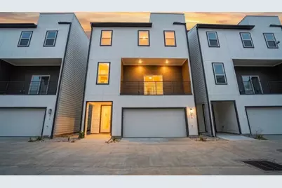 4704 Thornton Views Road, Houston, TX 77018 - Photo 1