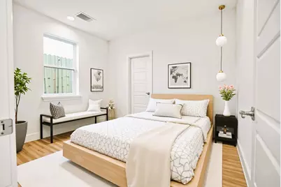 4704 Thornton Views Road, Houston, TX 77018 - Photo 6